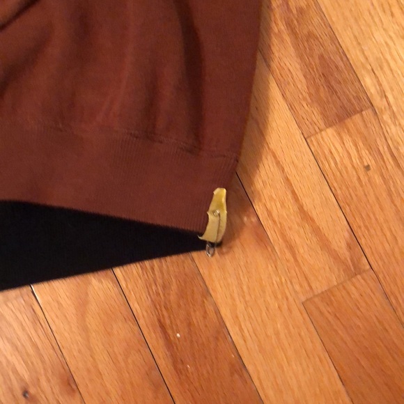 Reversible Alex Cannon Sweater - Picture 6 of 9